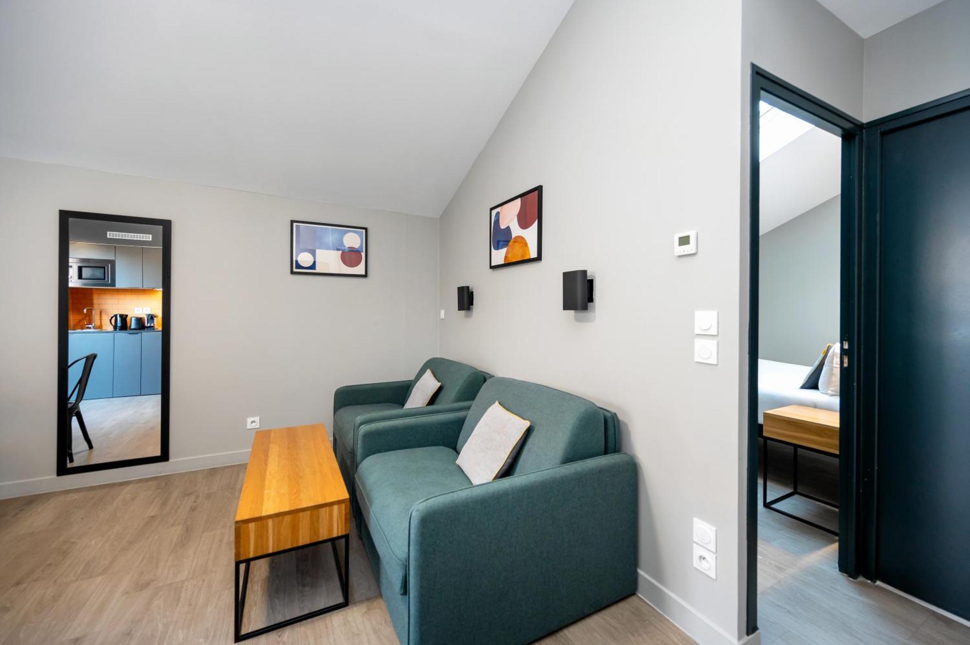 Staycity Centre Vieux Port 3*