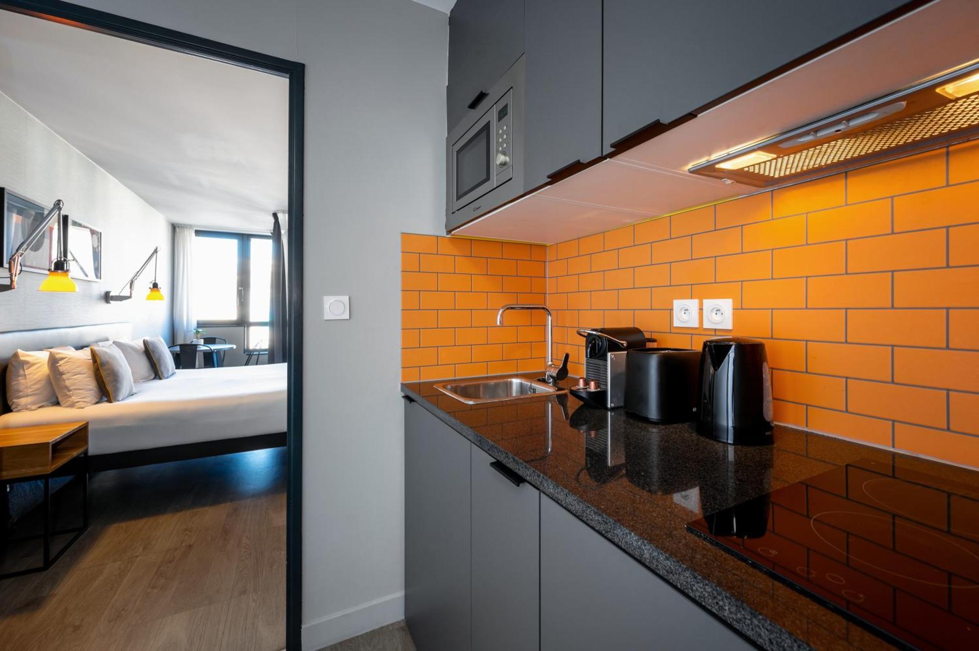 Apartahotel Staycity Centre Vieux Port 3*